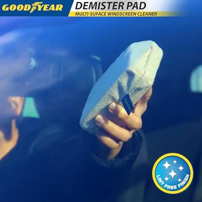 Goodyear 902540 Car Windscreen Demister Pad Micro Fibre Sponge for Mirror Window Glass Fog Remover