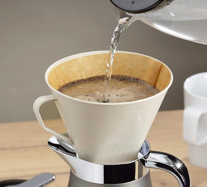 alfi Aroma Plus, Oatmeal Beige, Plastic Coffee Filter for Paper Size 4, Brew Coffee Filtered Directly in the Jug, Spout, with Handle, Dishwasher Safe, BPA Free
