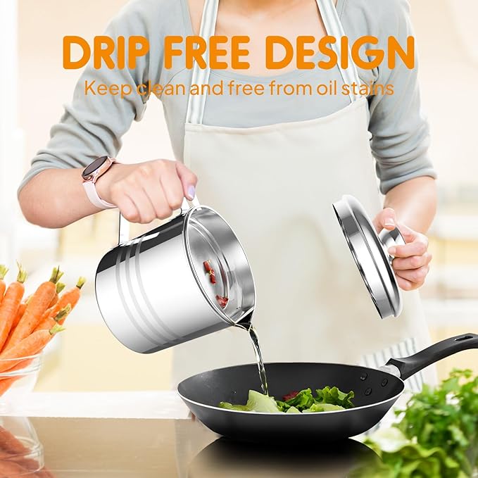Chihee Grease Container Stainless Steel Bacon Grease Saver with Fine Mesh Strainer 1.2L / 40 fl oz Oil Container Grease Can with Dust-proof Lid Non-slip Tray for Kitchen Storing Frying Cooking Grease