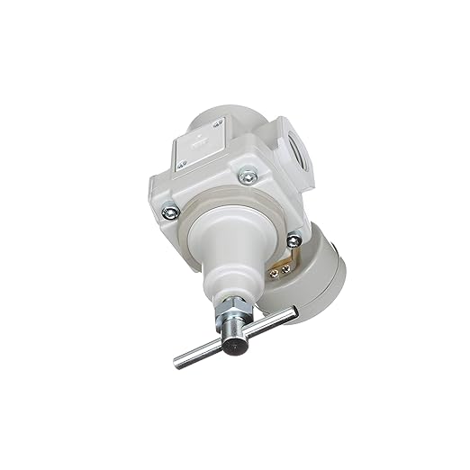 PneumaticPlus SAR Series T-Handle Compressed Air Regulators - NPT Thread Sizes, T-Handle, Gauge & Bracket Included (3/4" NPT)