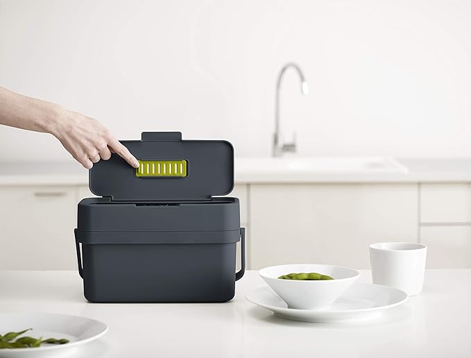 Joseph Joseph Compo Mountable Food Waste Caddy, Easy-Fill with Adjustable Air Vent Compost Bin, 4 Liters/1 Gallon, Graphite