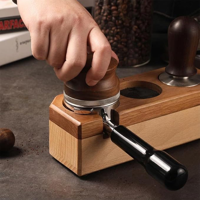 Bottomless Portafilter 58mm, 2 Ears Stainless Steel Bottomless Naked Portafilter Compatible Espresso Portafilters Coffee Wooden Coffee Handle Cup Filter Basket (Plastic material)