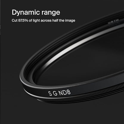Urth 55mm Soft Graduated ND8 Lens Filter (Plus+) — 3-Stop, Ultra-Slim 20-Layer Nano-Coated Soft Grad Neutral Density Camera Lens Exposure Balance Filter