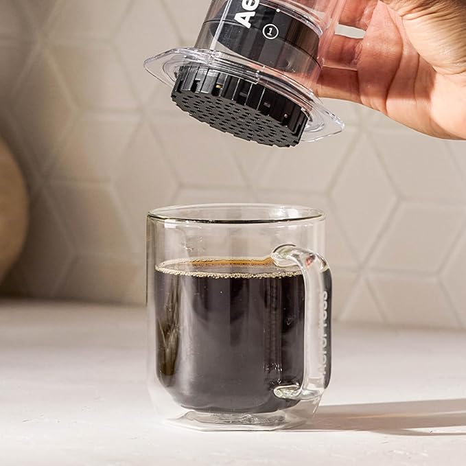 AeroPress Coffee Maker White Paper Micro-Filters, Compostable Coffee Filters Made From White, Chlorine-Free Paper, Fits Standard Size AeroPress Manual Coffee Makers, 350 Count