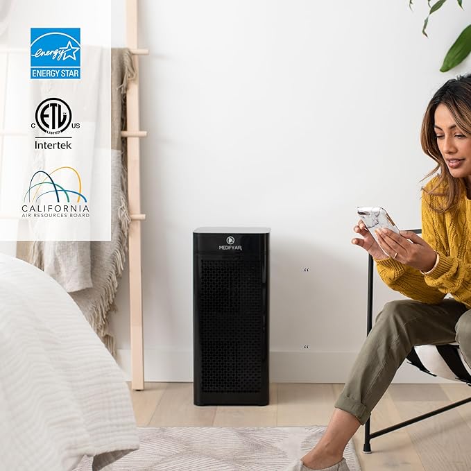 Medify MA-40 UV Light Air Purifier with True HEPA H14 Filter | 1,793 ft² Coverage in 1hr for Wildfires Smoke, Odors, Pollen, Pets | Removal to 0.1 Microns | Black, 1-Pack