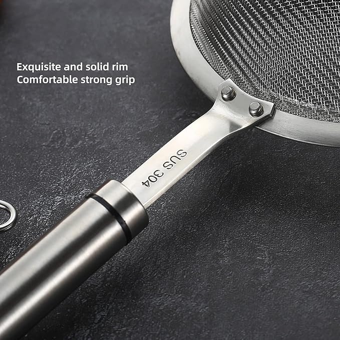 304 Stainless Steel Fine Mesh Strainers for Kitchen, Colander-Skimmer with Handle, Sieve Sifters for Food, Tea, Rice, Oil, Noodles, Fruits, Vegetable 5.51 inch Medium