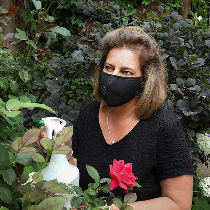 MountainAir Black Dust Mask with 4 Carbon Air Filters and Respirator Filter Valve – Reusable, Washable & Breathing Valve Mask