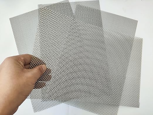 Stainless Steel Mesh 10Mesh with 0.7MM Wire Dia,4Pack 12x8inch(305x203mm) Hard and Heat Resisting Screen Sturdy Metal Mesh Sheets for DIY Projects,Aire Vent,Cage,Garden,Covered,BBQ Net